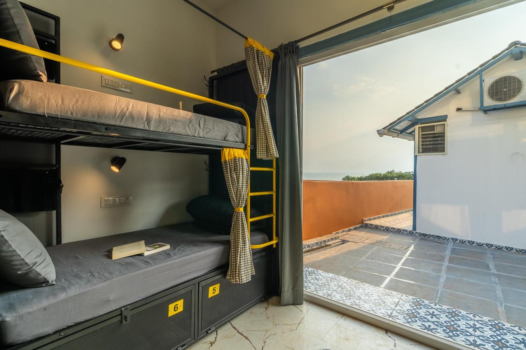 The Hosteller Goa, Mandrem Chambre photo